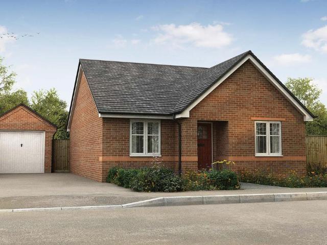 Bungalow for sale in Crookhill, Worcestershire