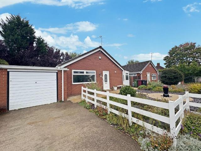Bungalow for sale in Daisy Hill, Westhoughton