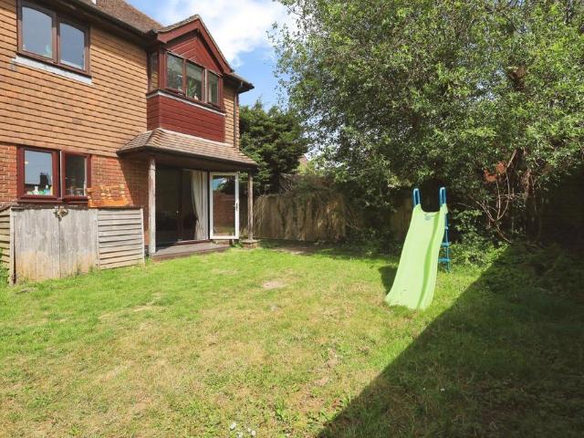 Flat for sale in Cross In Hand, East Sussex