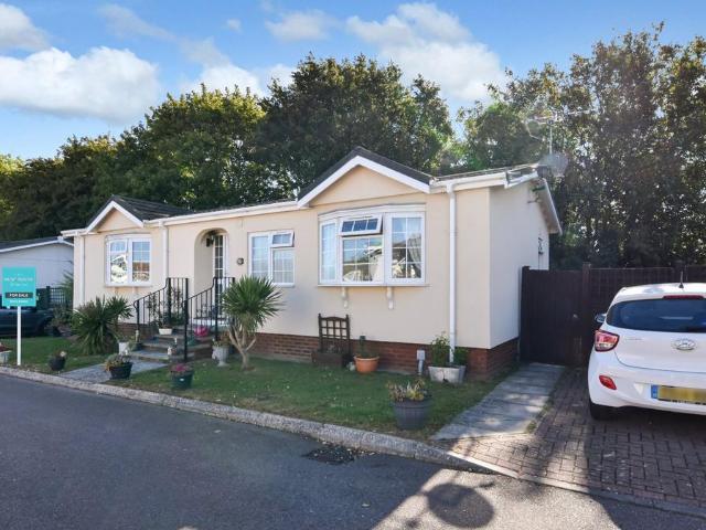 Bungalow for sale in North Shoebury, Alton Barnes