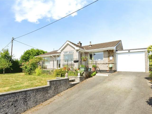 Bungalow for sale in Cornwall