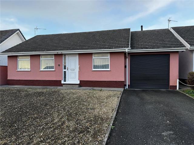 Bungalow for sale in Pembroke Dock, Wales