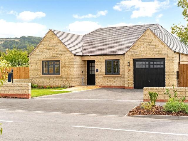 Bungalow for sale in Pamington, Gloucestershire