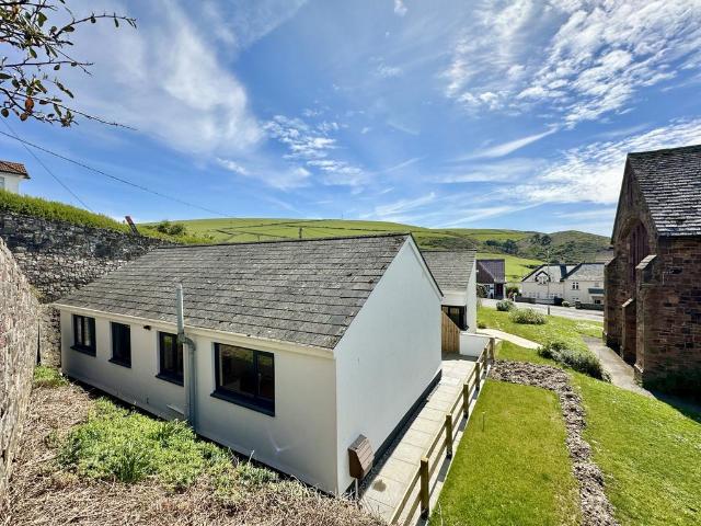 Bungalow for sale in Kentisbury, Devon