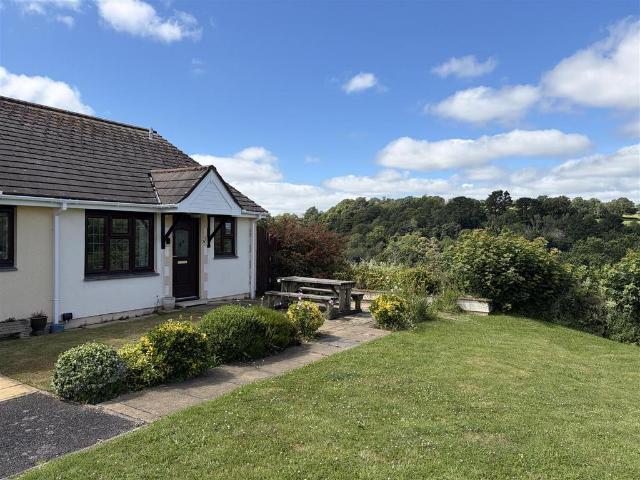 Bungalow for sale in Fowey, Cornwall