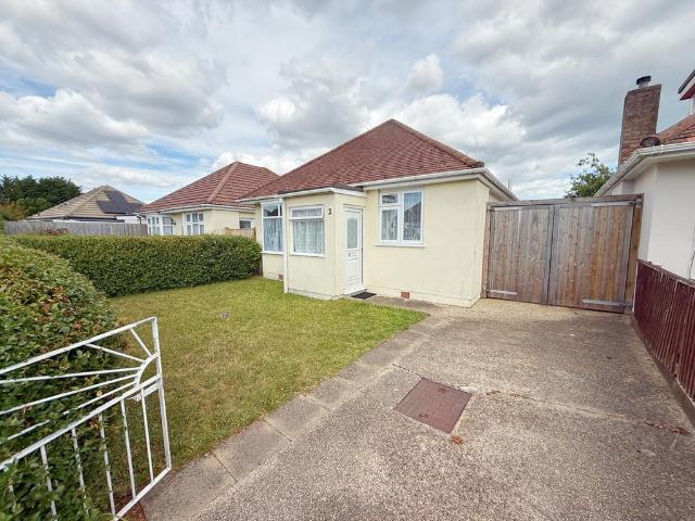 Bungalow for sale in Alder Hills, Poole