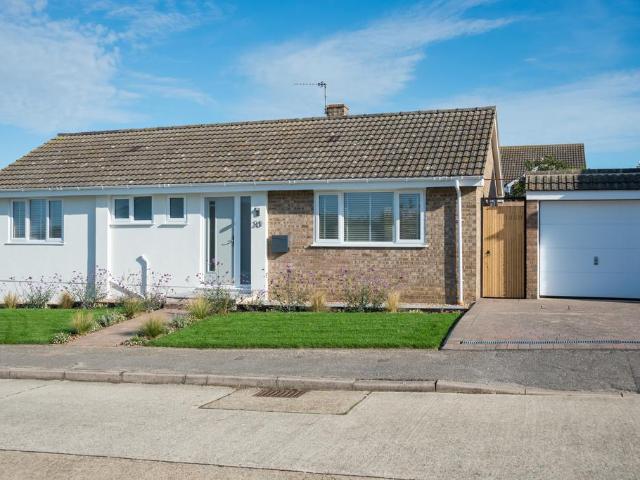 Bungalow for sale in Mariner's View, The Bridge