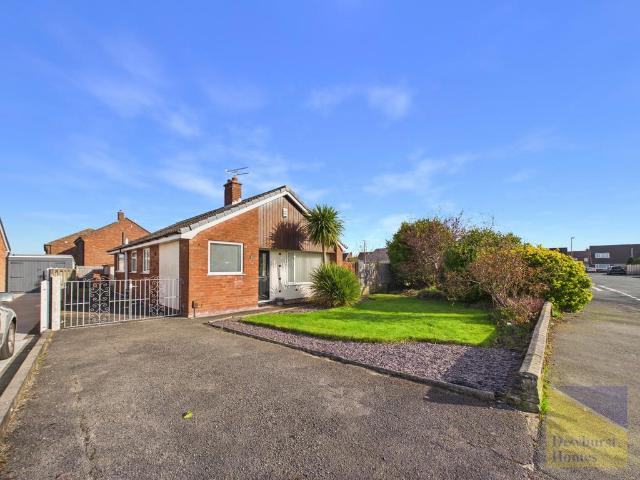 Bungalow for sale in Higher Bartle, Lancashire