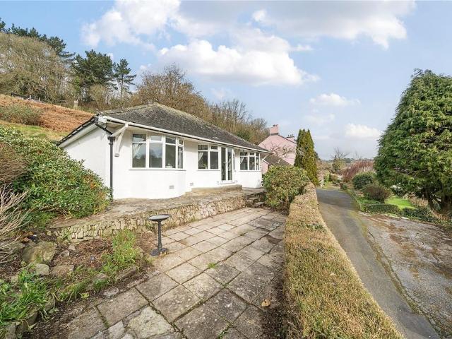 Bungalow for sale in Strode, Devon