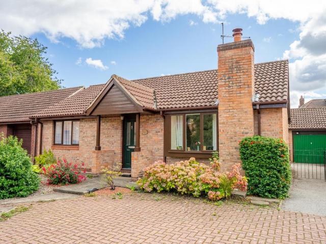 Bungalow for sale in Fishergate, High Field