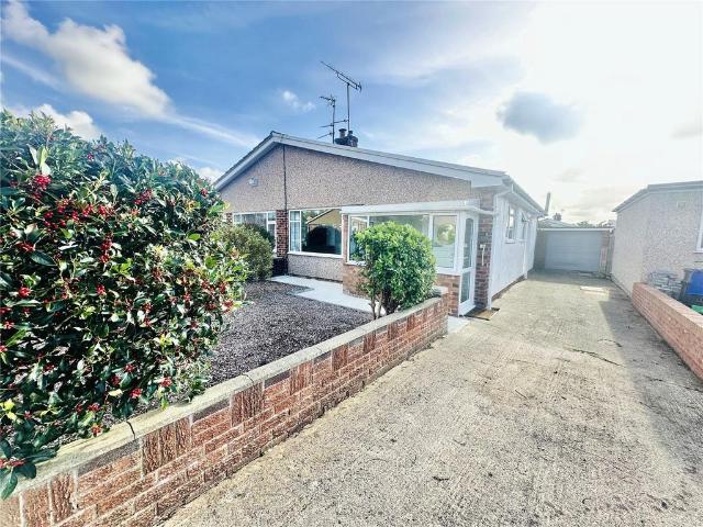 Bungalow for sale in Rhuddlan