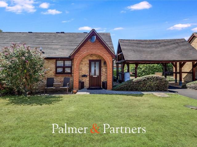 Bungalow for sale in South Woodham Ferrers, Chelmsford