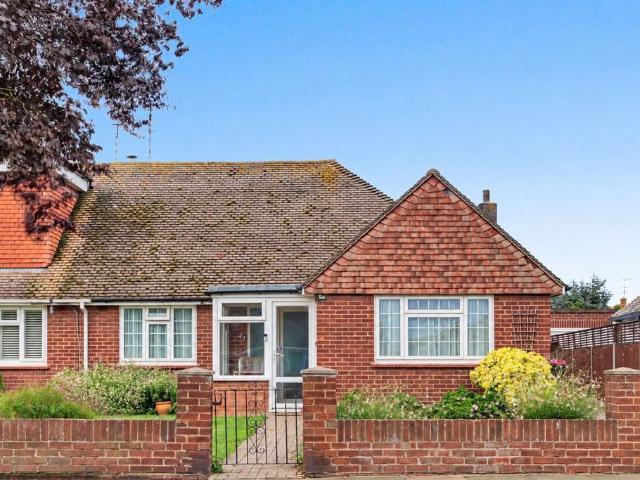 Bungalow for sale in Shoeburyness, Southend-on-Sea
