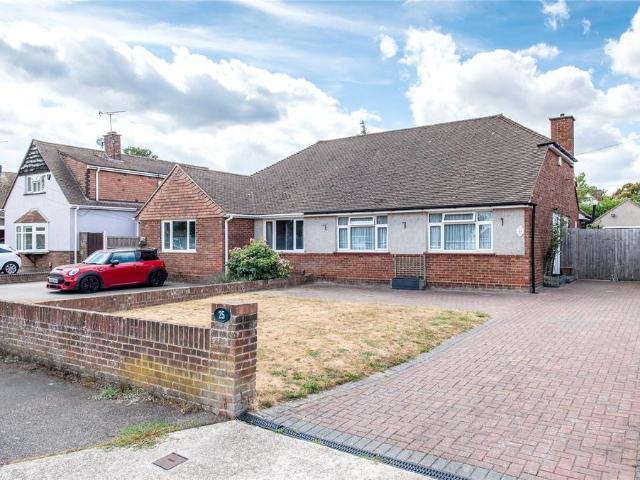 Bungalow for sale in Singlewell, Hamerton