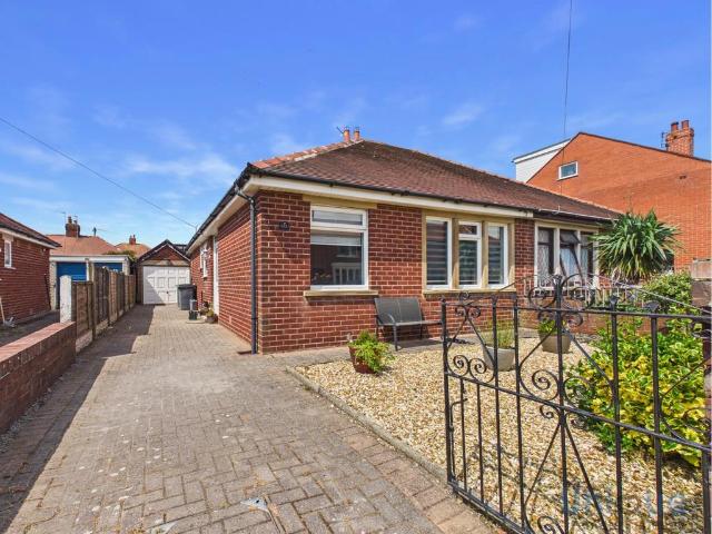 Bungalow for sale in Common Edge, Blackpool