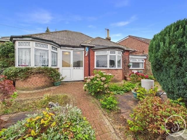 Bungalow for sale in Austhorpe, Leeds