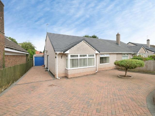 Bungalow for sale in Rogerstone, Wales