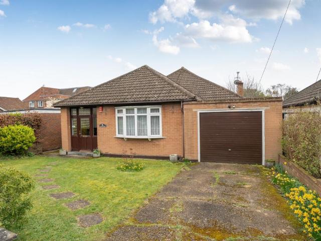 Bungalow for sale in Denham, Gerrards Cross and Chalfonts Community Board, Denham Green