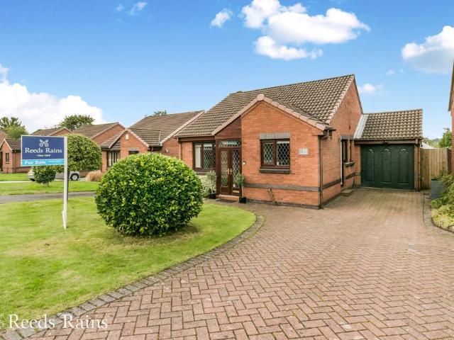 Bungalow for sale in Tytherington, Macclesfield