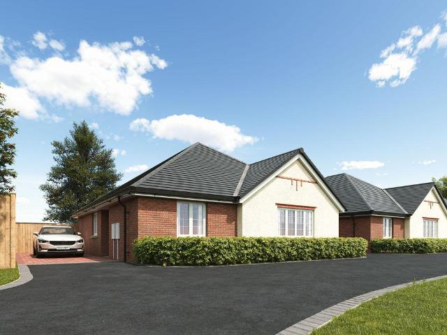 Bungalow for sale in Landywood, Great Chatwell