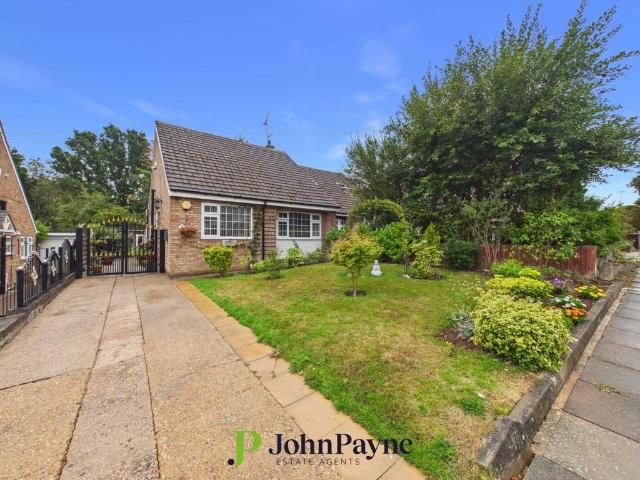 Bungalow for sale in Cheylesmore, West Midlands