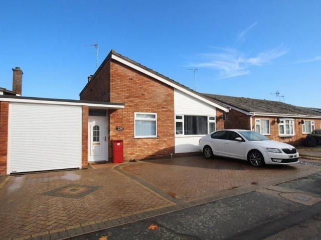 Bungalow for sale in Clacton-on-Sea, Tendring