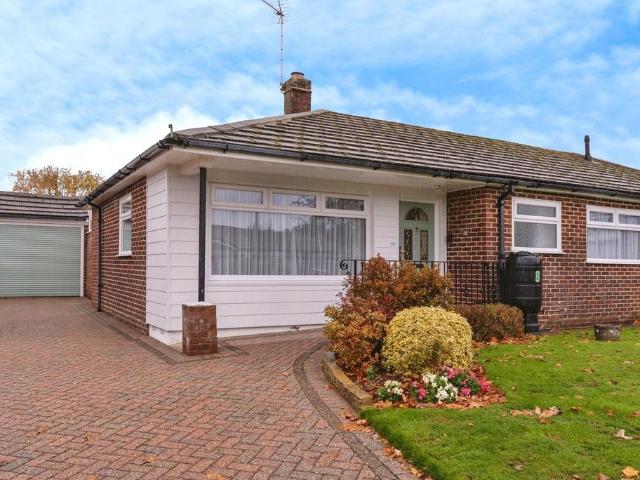 Bungalow for sale in Spring Vale, Hampshire