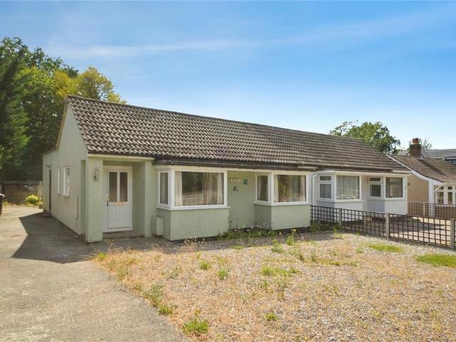 Bungalow for sale in Duton Hill, Essex