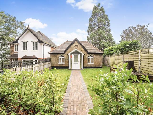 Bungalow for sale in Goddington, Greater London