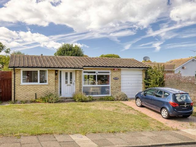 Bungalow for sale in Dumpton Gap, Acol