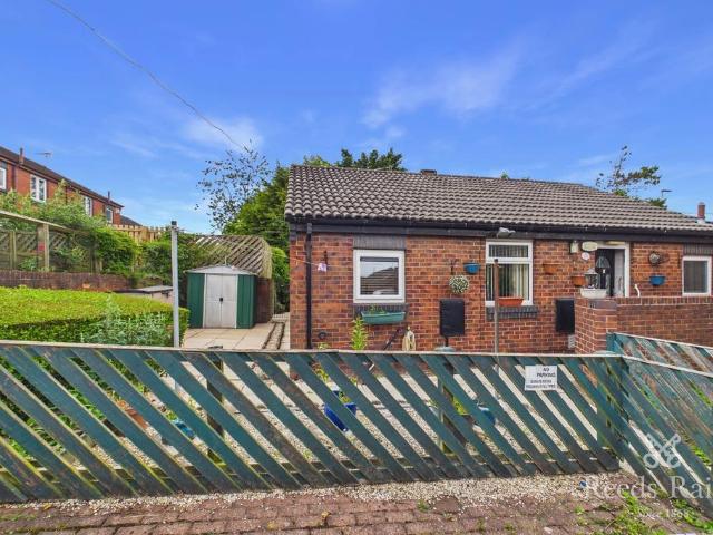 Bungalow for sale in Graveleythorpe, West Yorkshire