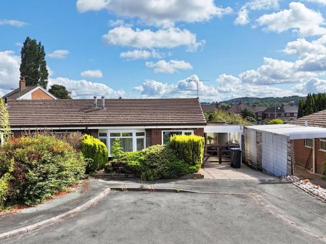 Bungalow for sale in Huntley, Kingsley Moor