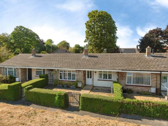 Bungalow for sale in Arrington, Cambridgeshire