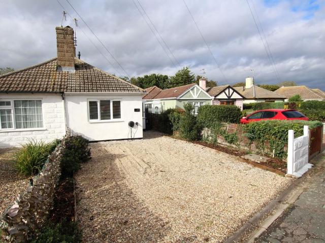 Bungalow for sale in Clacton-on-Sea, Tendring