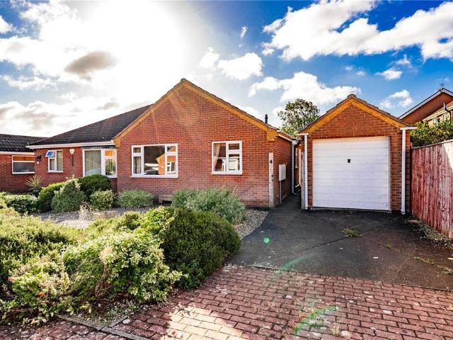 Bungalow for sale in Waltham