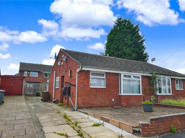 Bungalow for sale in West Yorkshire