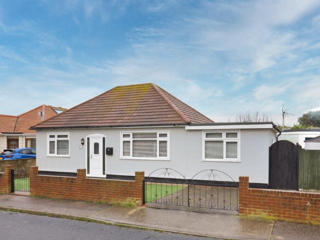 Bungalow for sale in Westwood, Acol