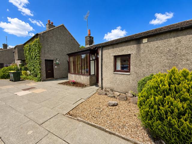 Bungalow for sale in Wray, Bare