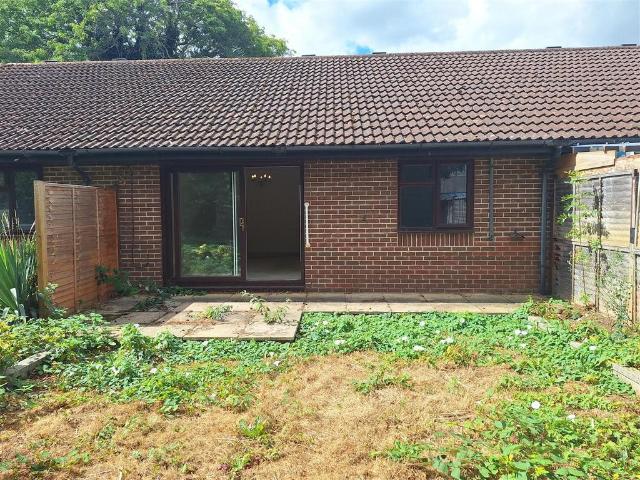 Bungalow for sale in Newtown, Reading