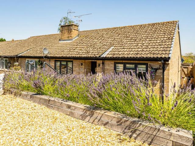 Bungalow for sale in Wiltshire