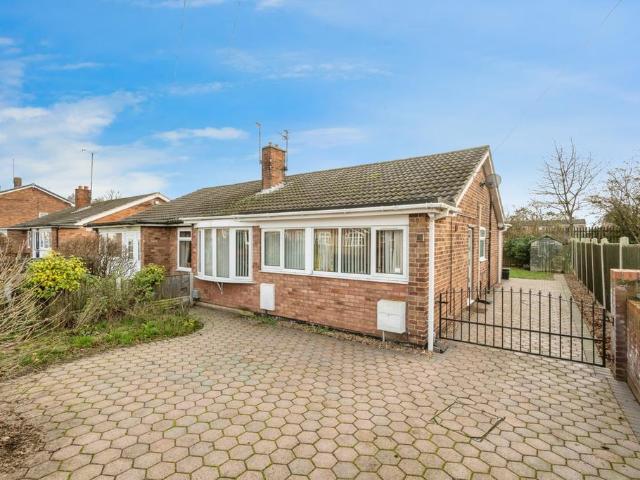 Bungalow for sale in Armthorpe, South Yorkshire