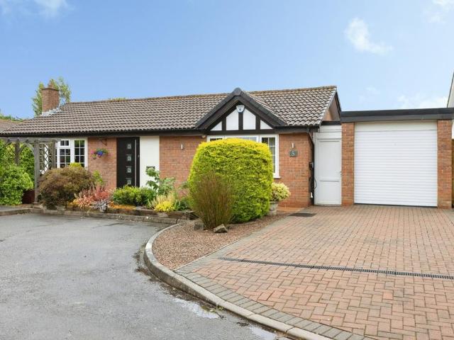 Bungalow for sale in Worle, Weston-super-mare