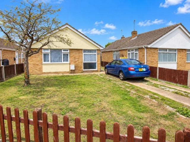 Bungalow for sale in Clacton-on-Sea, Tendring