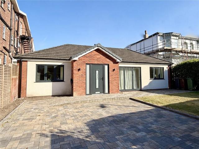 Bungalow for sale in Meols Cop, Southport