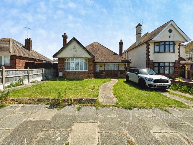 Bungalow for sale in Dale Hill, Essex