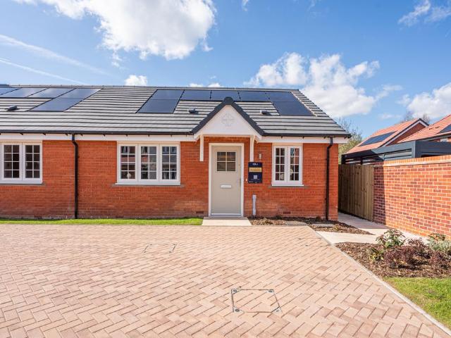 Bungalow for sale in Southwell CP, Newark and Sherwood
