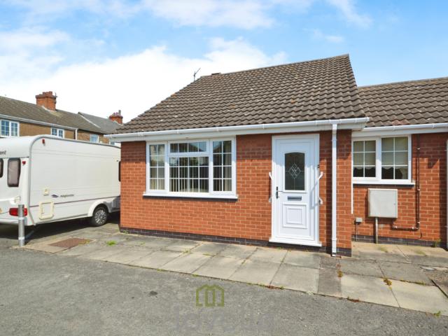 Bungalow for sale in New Clee, Cleethorpes