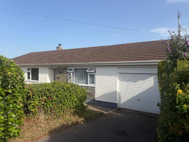 Bungalow for sale in Trewennack, Cornwall