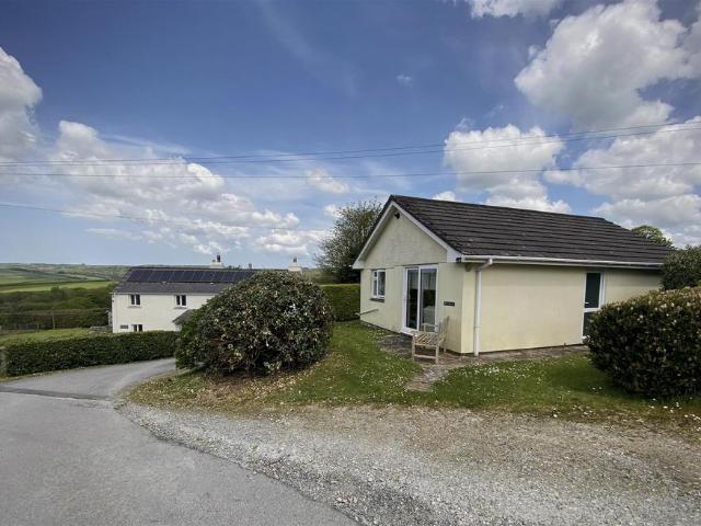 Bungalow for sale in Cornwall