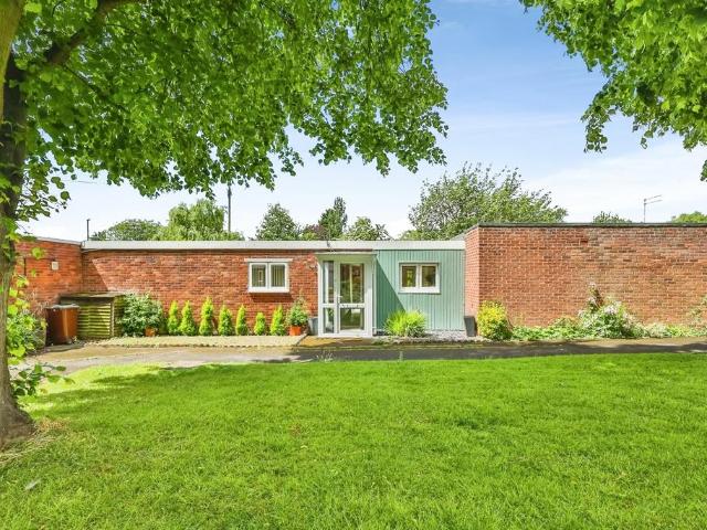 Bungalow for sale in Clifton, Haddon